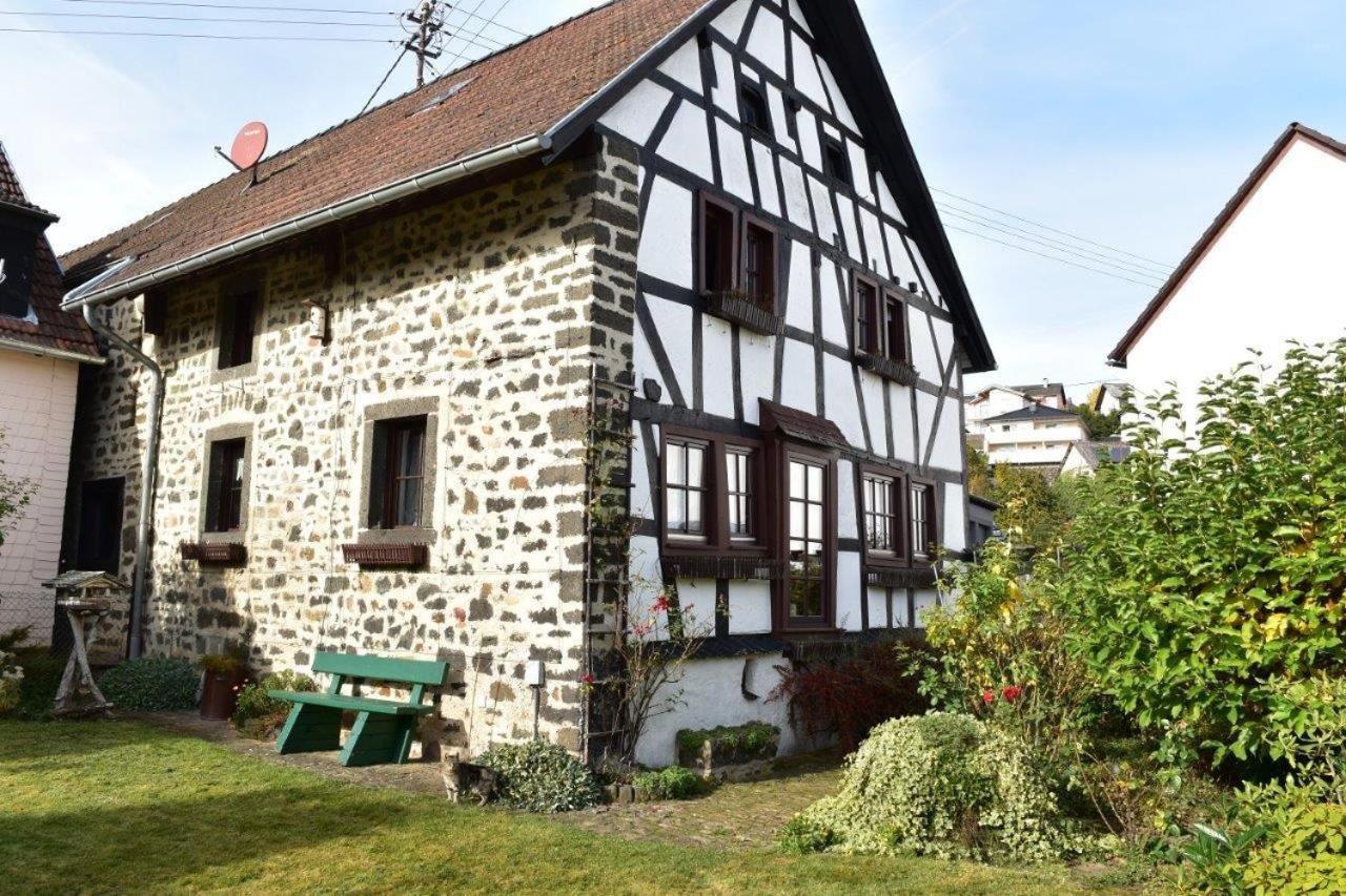 Das Pautzen Haus Daun Ngoại thất bức ảnh